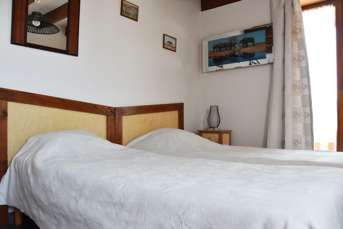 La Bardeliere Farm stay *