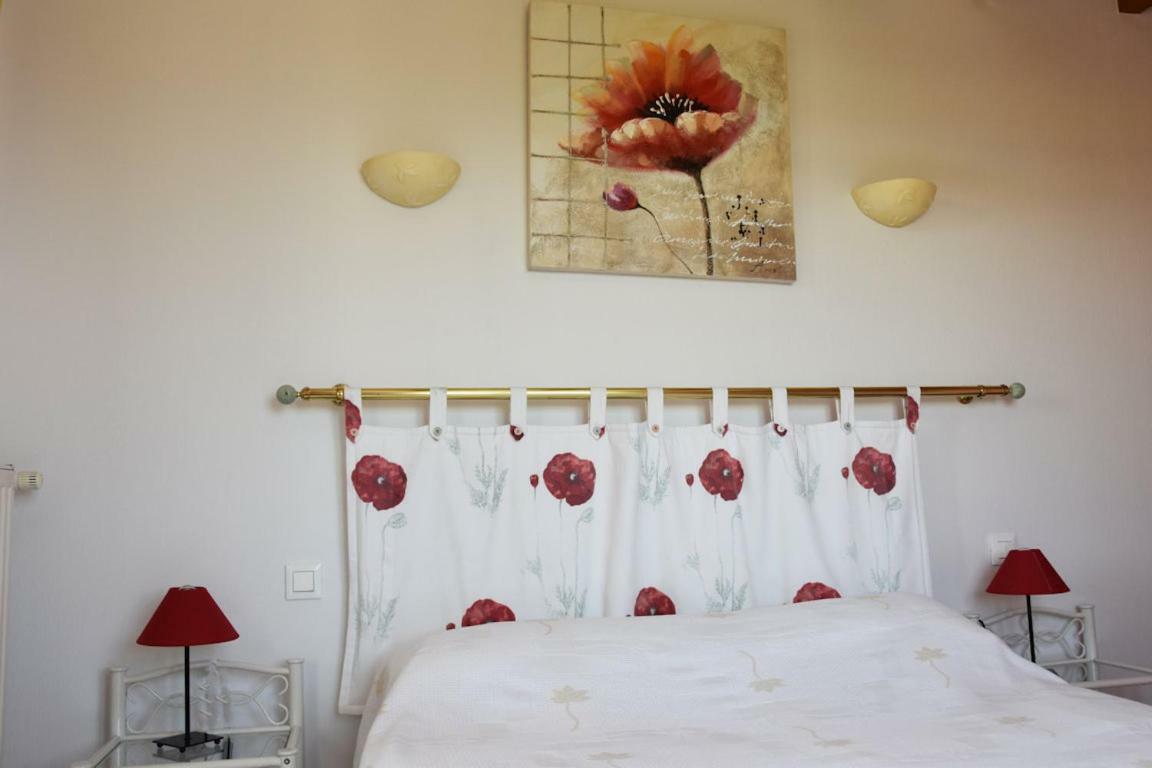 La Bardeliere Farm stay *